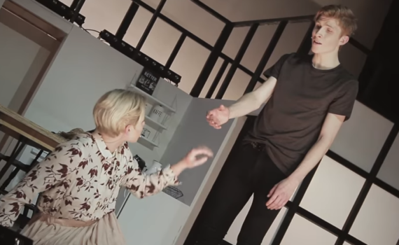 Next to Normal, Fragmentet