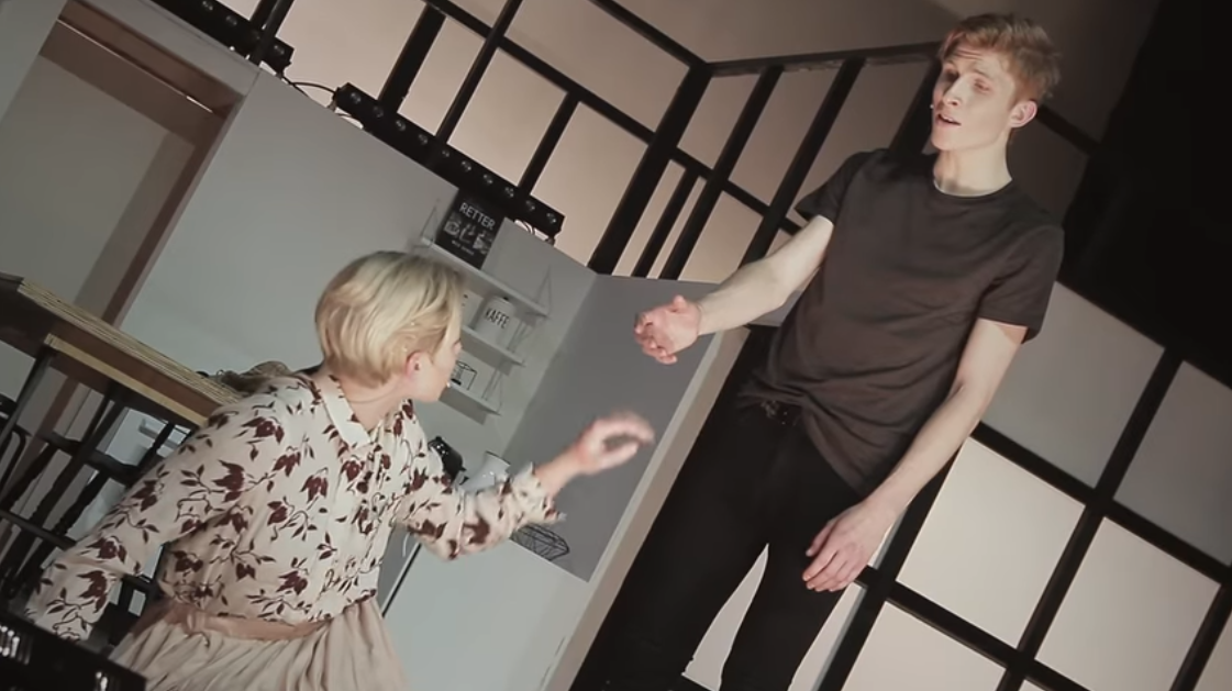 Next to Normal, Fragmentet